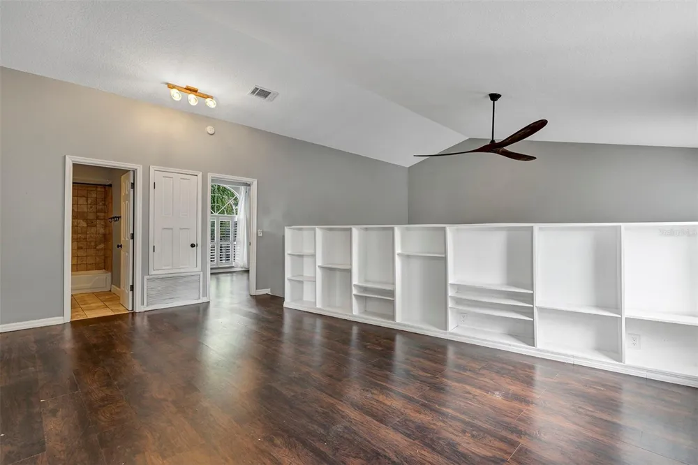 601 RED MAPLE COURT Oviedo, FL 32765