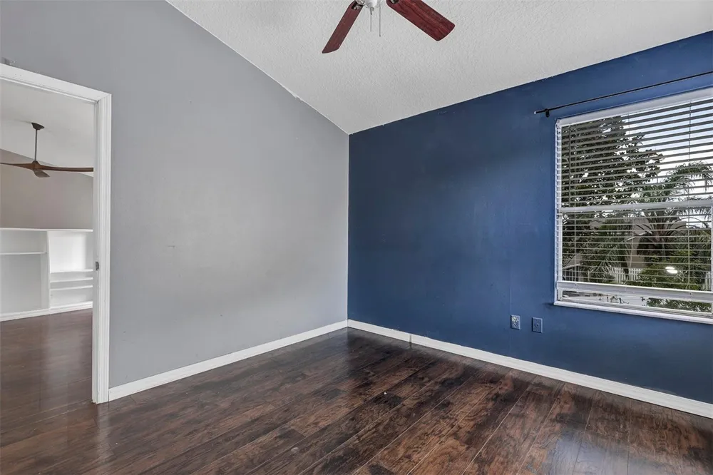 601 RED MAPLE COURT Oviedo, FL 32765