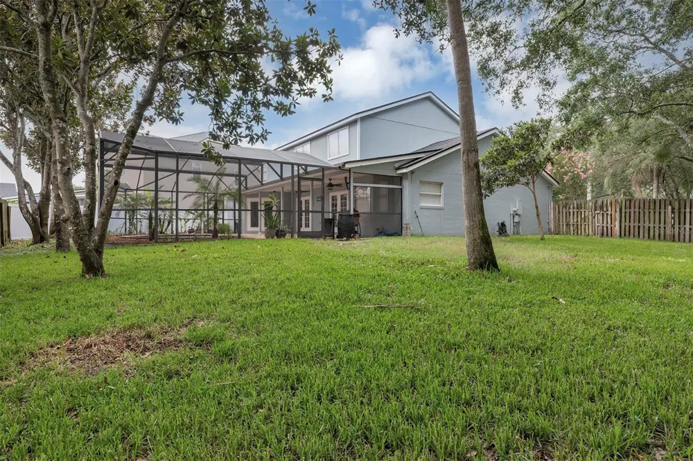 601 RED MAPLE COURT Oviedo, FL 32765