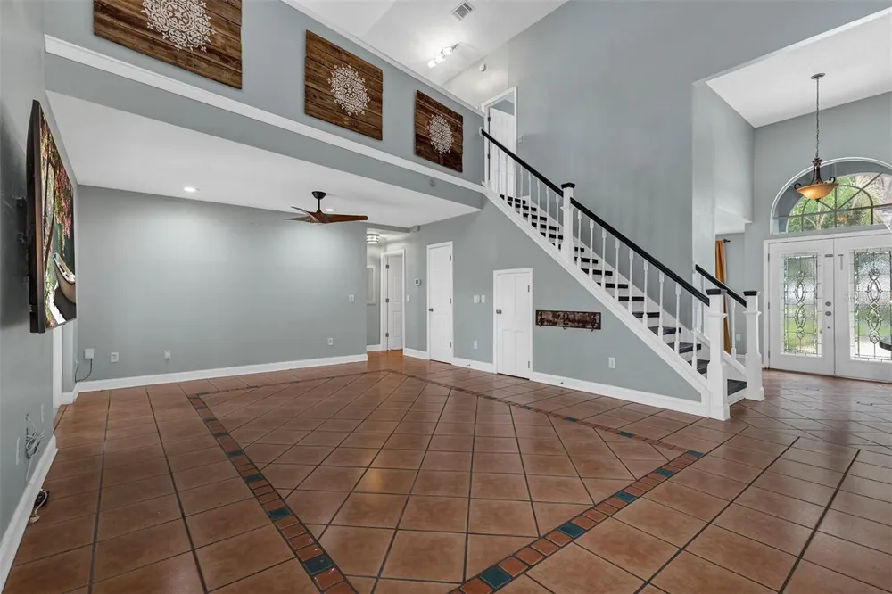 601 RED MAPLE COURT Oviedo, FL 32765