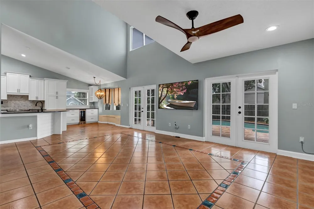601 RED MAPLE COURT Oviedo, FL 32765