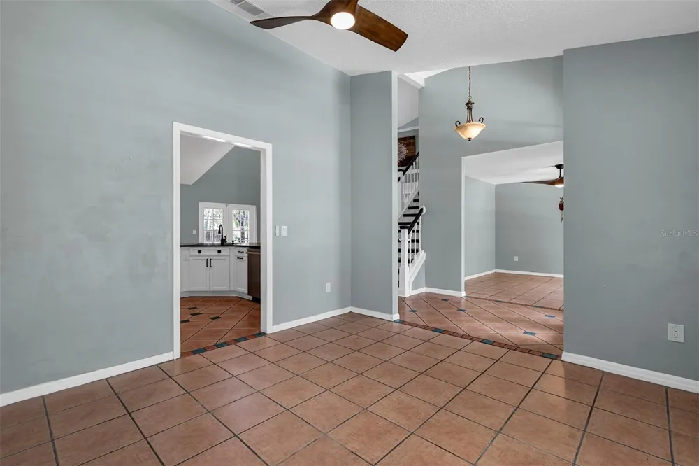 601 RED MAPLE COURT Oviedo, FL 32765