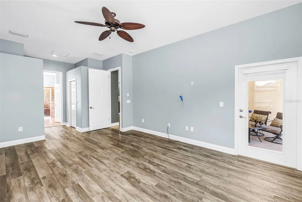 27405 SORA BOULEVARD Wesley Chapel, FL 33544