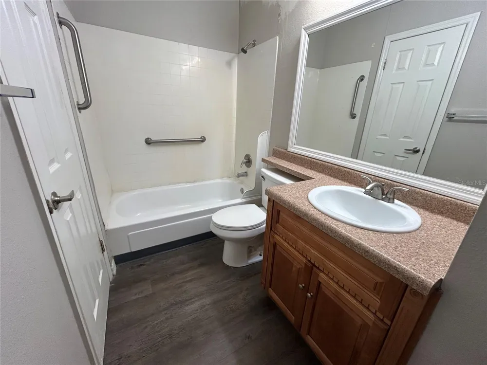 Address Not Shown Winter Park, FL 32789
