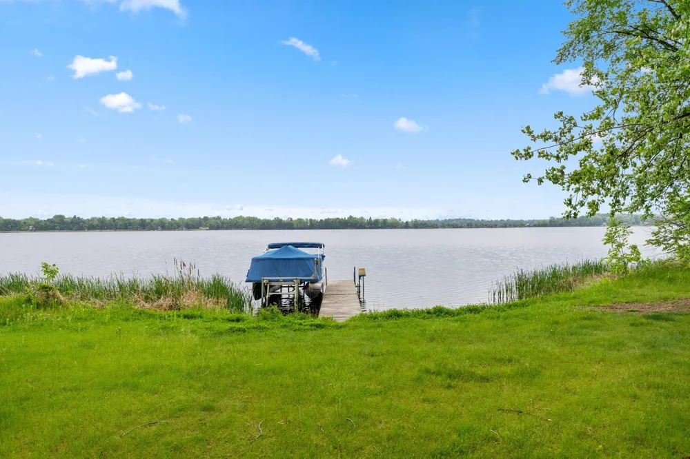 43150 Shenandoah Loop Dent, MN 56528