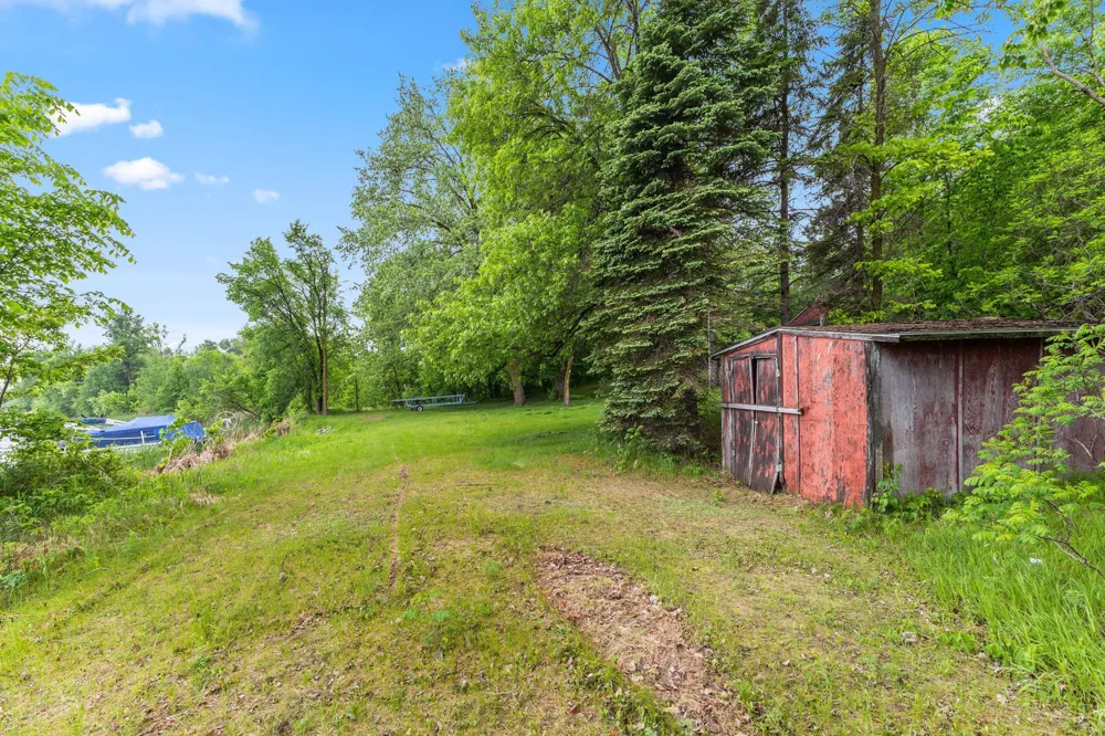 43150 Shenandoah Loop Dent, MN 56528
