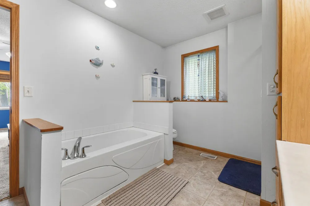 43150 Shenandoah Loop Dent, MN 56528