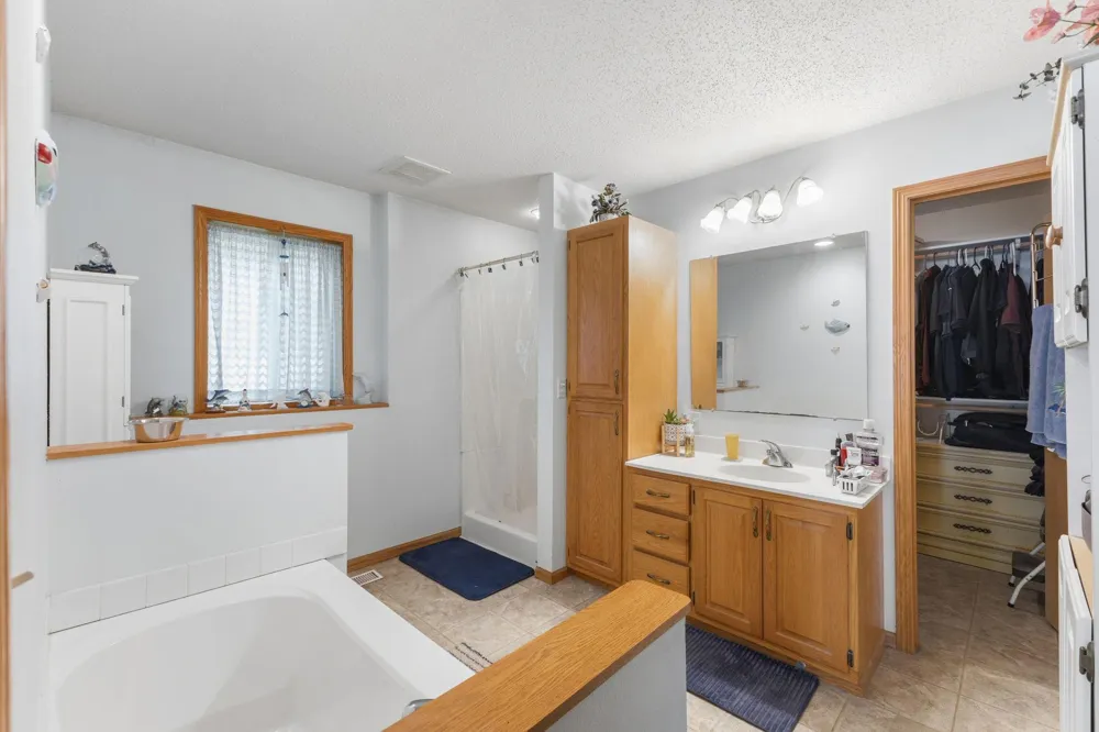 43150 Shenandoah Loop Dent, MN 56528
