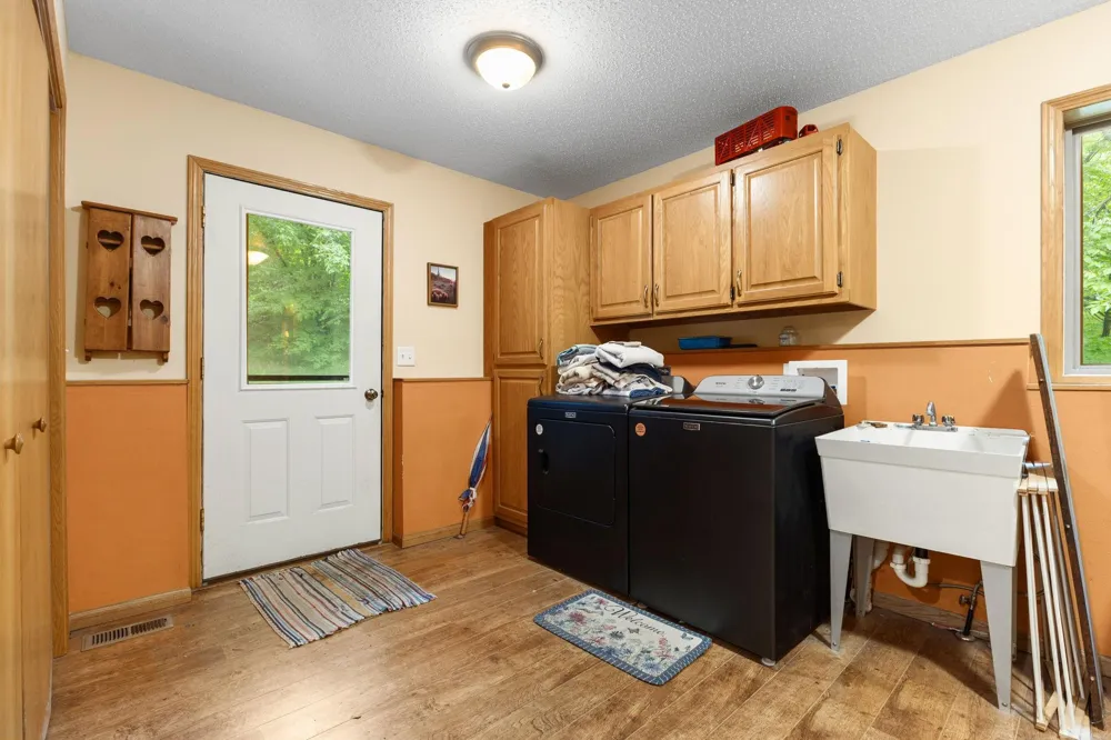 43150 Shenandoah Loop Dent, MN 56528