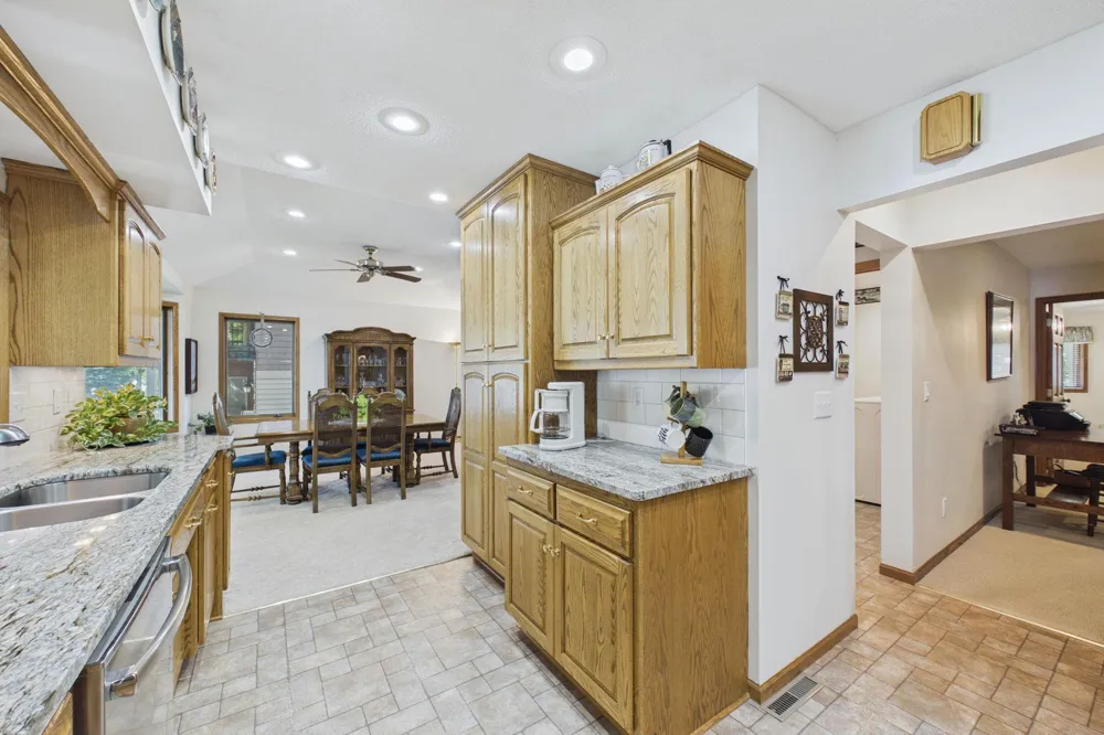 12231 Shore Drive Spicer, MN 56288