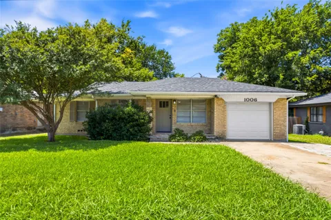 1006 Grant Drive