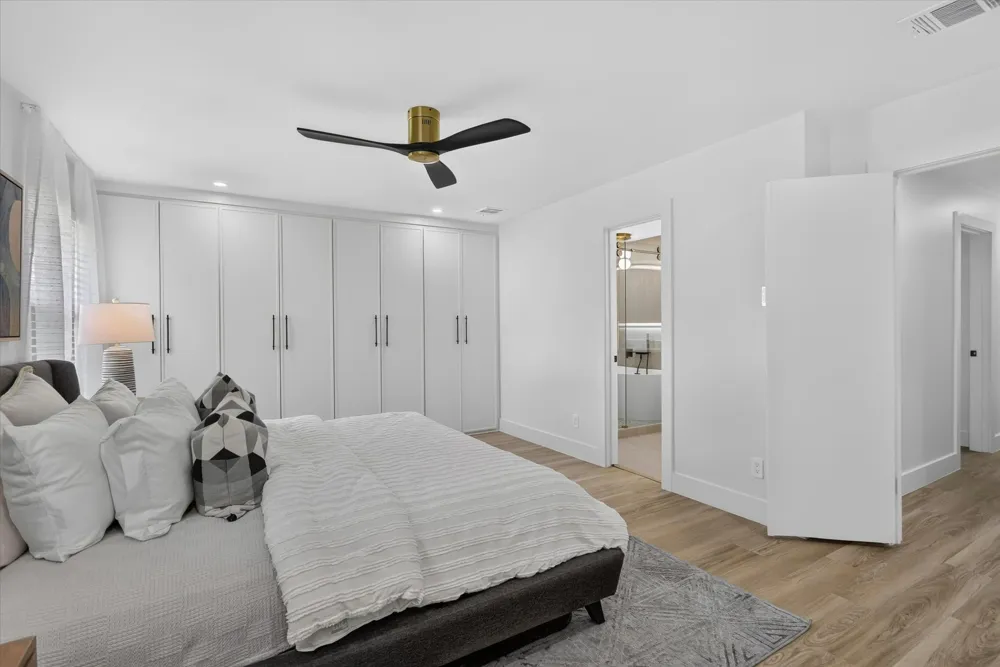 3883 Antigua Circle Dallas, TX 75244