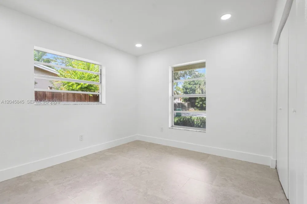 18103 SW 93rd Avenue Palmetto Bay, FL 33157