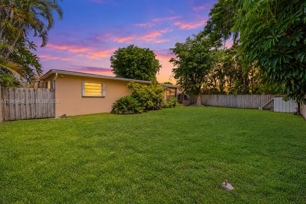 18103 SW 93rd Avenue Palmetto Bay, FL 33157