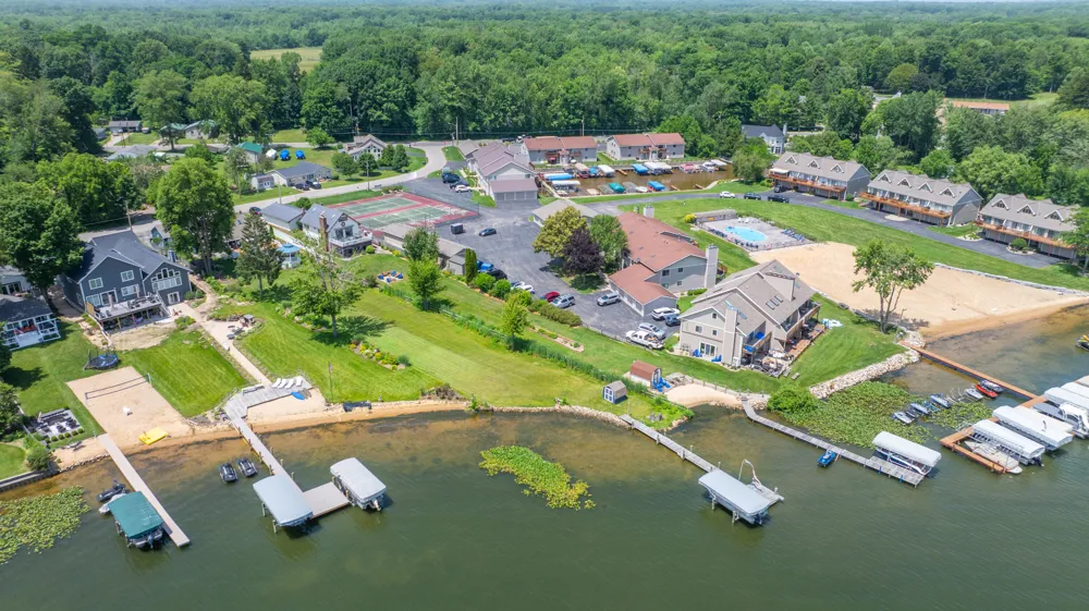 5791 Beech Street Coloma Charter Township, MI 49038