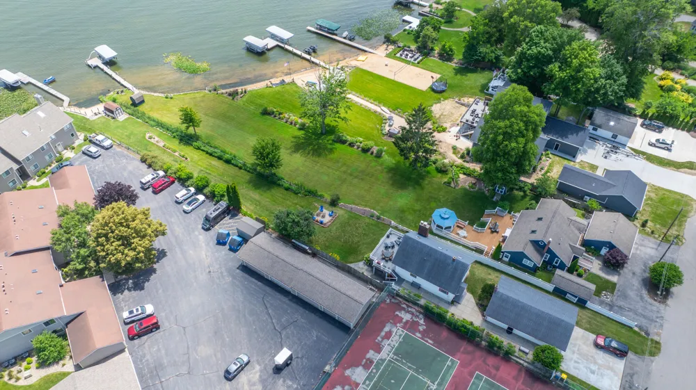5791 Beech Street Coloma Charter Township, MI 49038