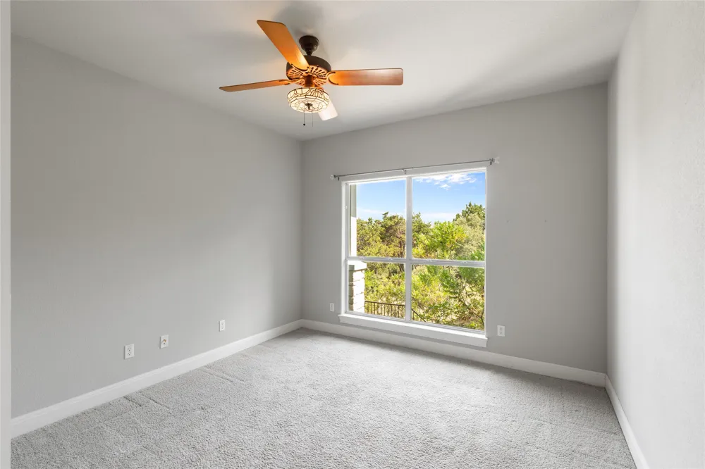 19627 Tyler Trail Jonestown, TX 78645