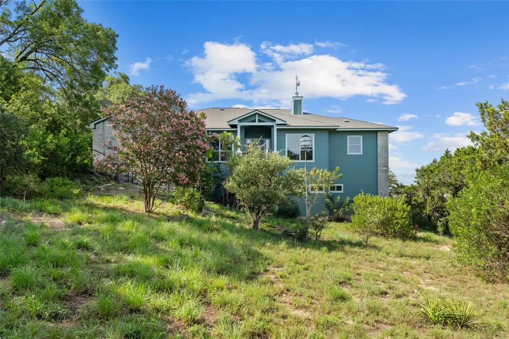 19627 Tyler Trail Jonestown, TX 78645