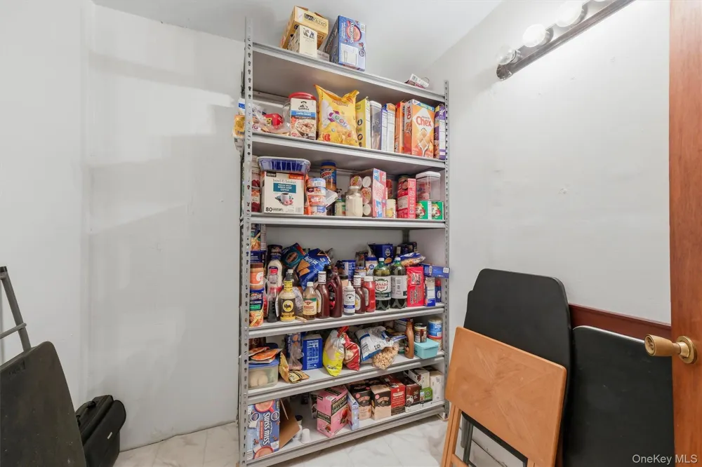 3589 State Route 52 Pine Bush, NY 12566