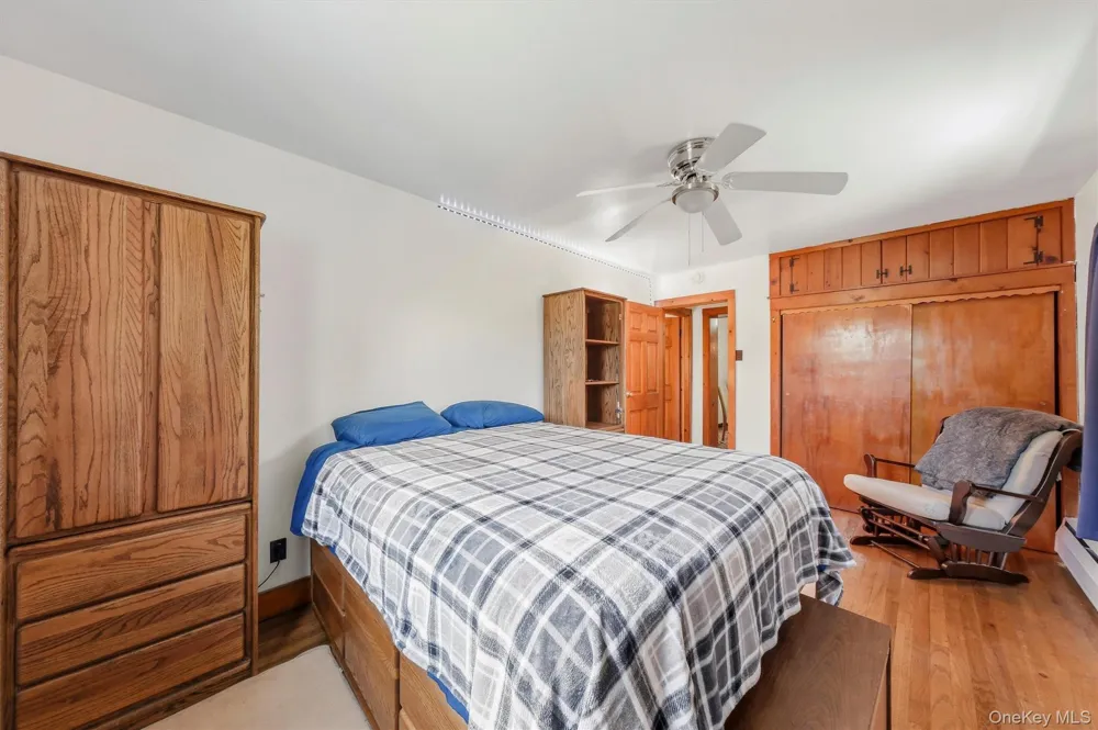3589 State Route 52 Pine Bush, NY 12566