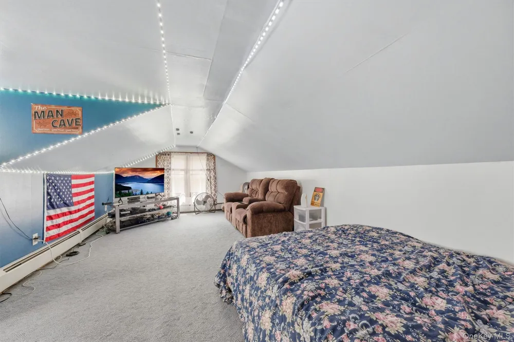 3589 State Route 52 Pine Bush, NY 12566