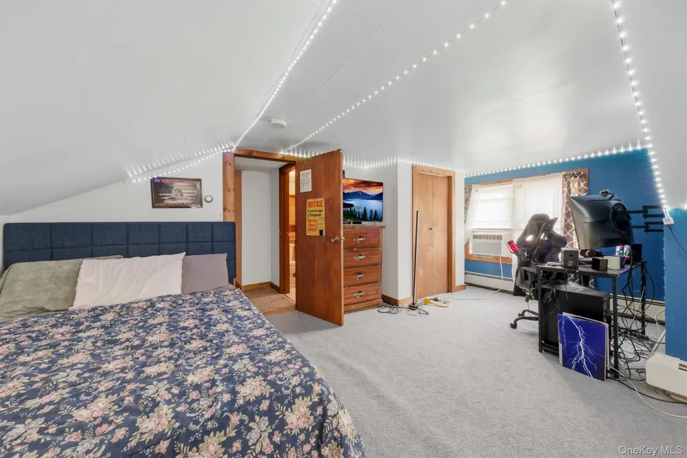 3589 State Route 52 Pine Bush, NY 12566