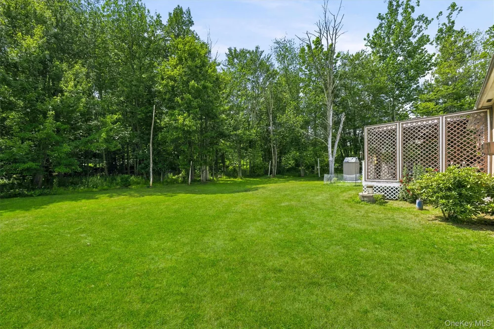 3589 State Route 52 Pine Bush, NY 12566