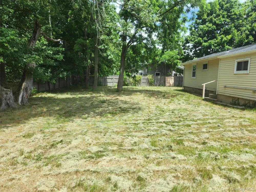 548 Taylor Avenue East Patchogue, NY 11772