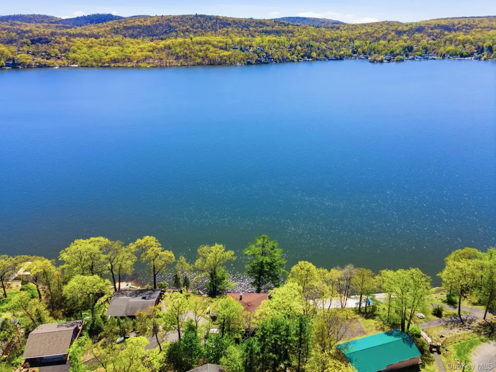 194 Jersey Avenue #E Greenwood Lake, NY 10925