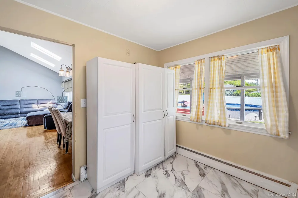 1 Blue Spruce Lane Commack, NY 11725
