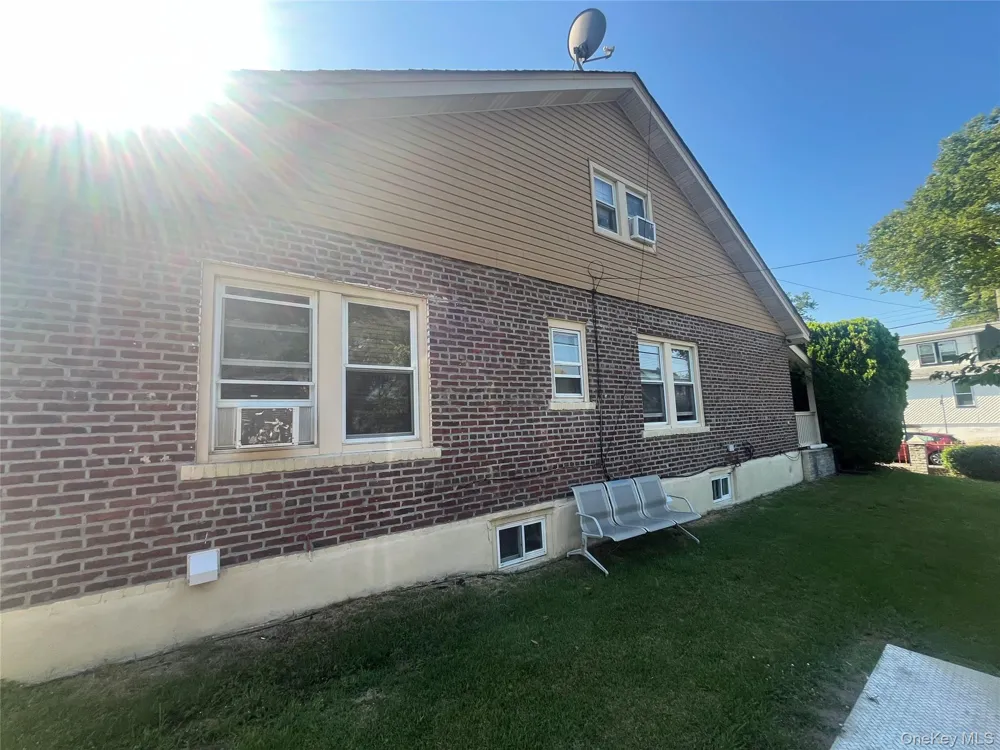 18103 145th Road Springfield Gardens, NY 11413