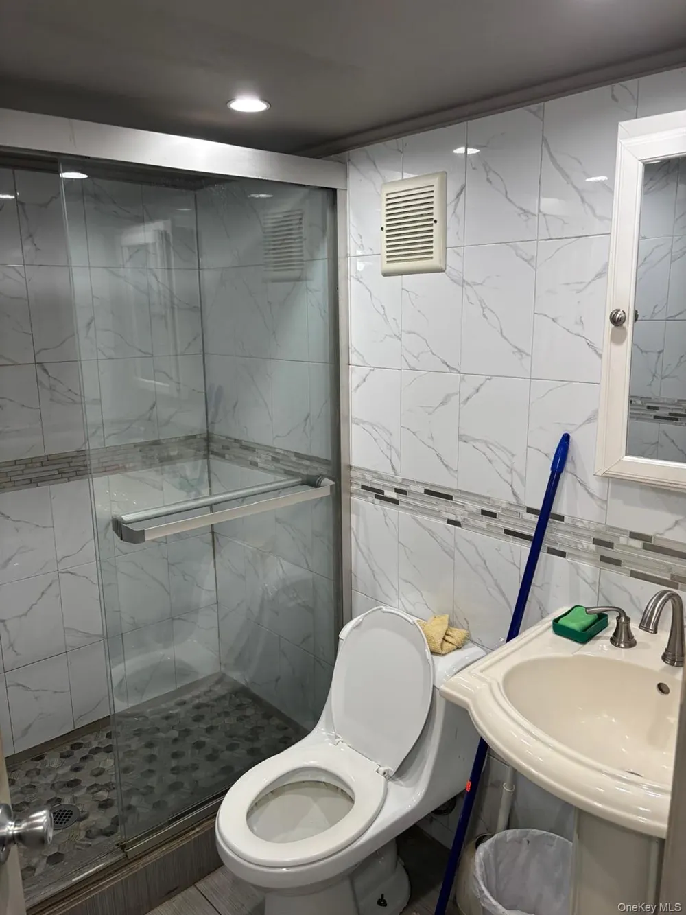 18103 145th Road Springfield Gardens, NY 11413