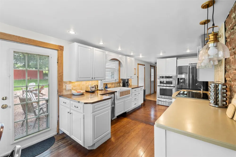 346 Crescent Avenue Highland, NY 12528