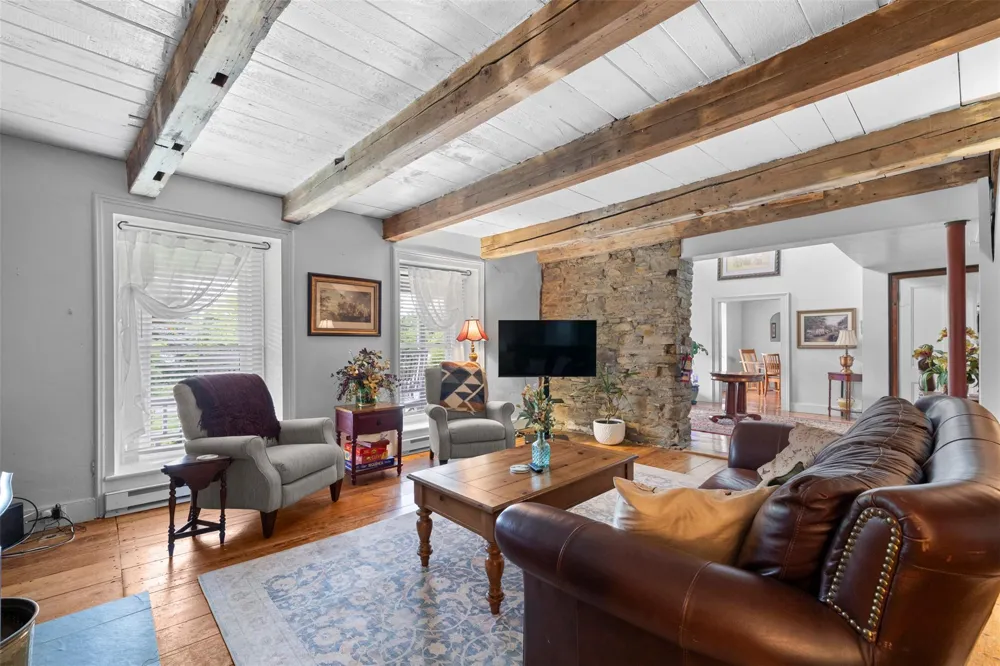 346 Crescent Avenue Highland, NY 12528