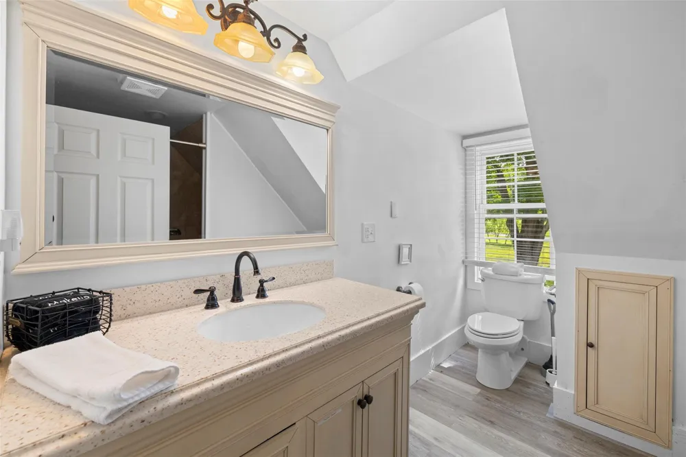 346 Crescent Avenue Highland, NY 12528