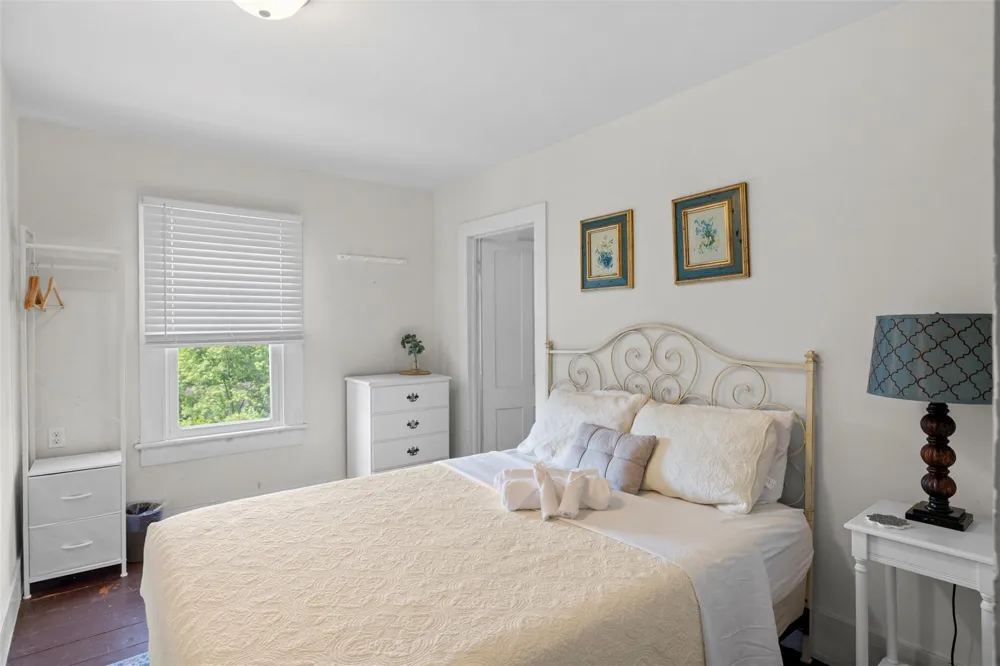 346 Crescent Avenue Highland, NY 12528