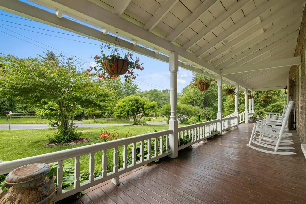 346 Crescent Avenue Highland, NY 12528