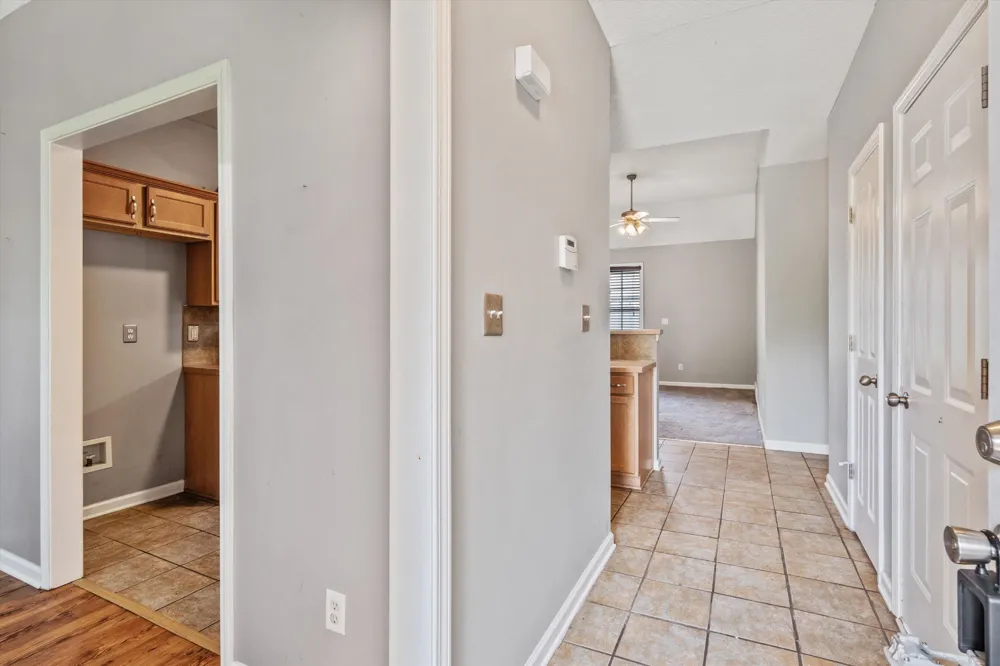 4956 INDIAN WALK LN Arlington, TN 38002