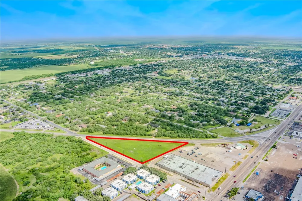 714 E Ailsie Avenue Kingsville, TX 78363