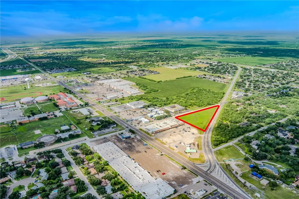 714 E Ailsie Avenue Kingsville, TX 78363