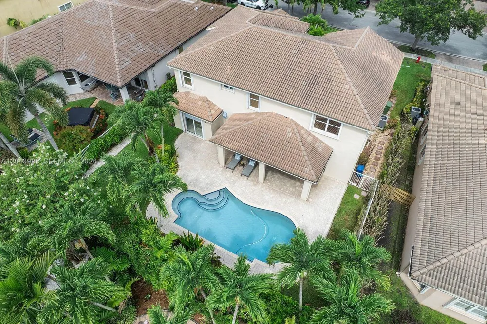 3904 W Gardenia Ave Weston, FL 33332
