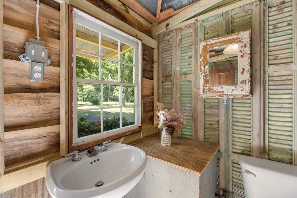 120 Brevard Drive Tuckasegee, NC 28783