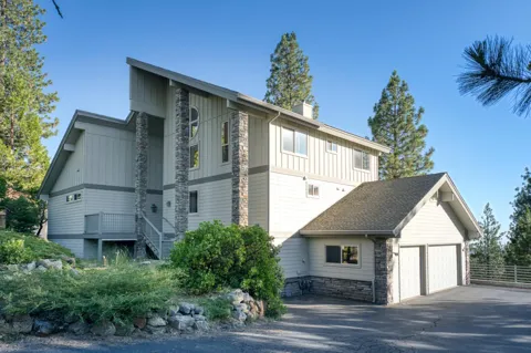 42502 Bretz Point Lane