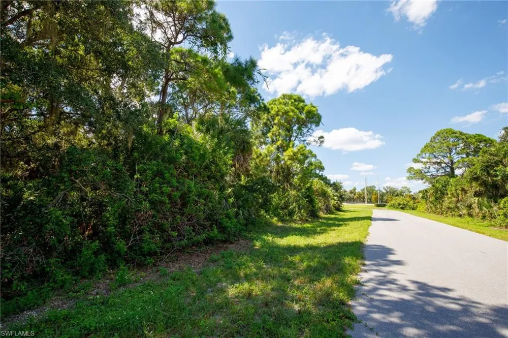 175 Sesame Road E Rotonda West, FL 33947