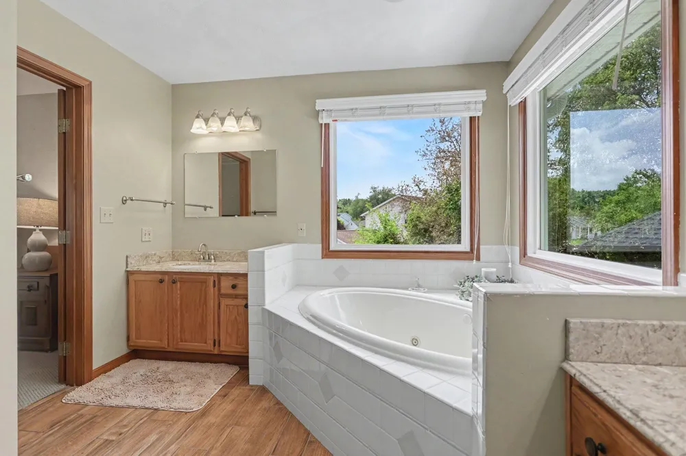 141 Rosewood Trail Battle Creek City, MI 49014