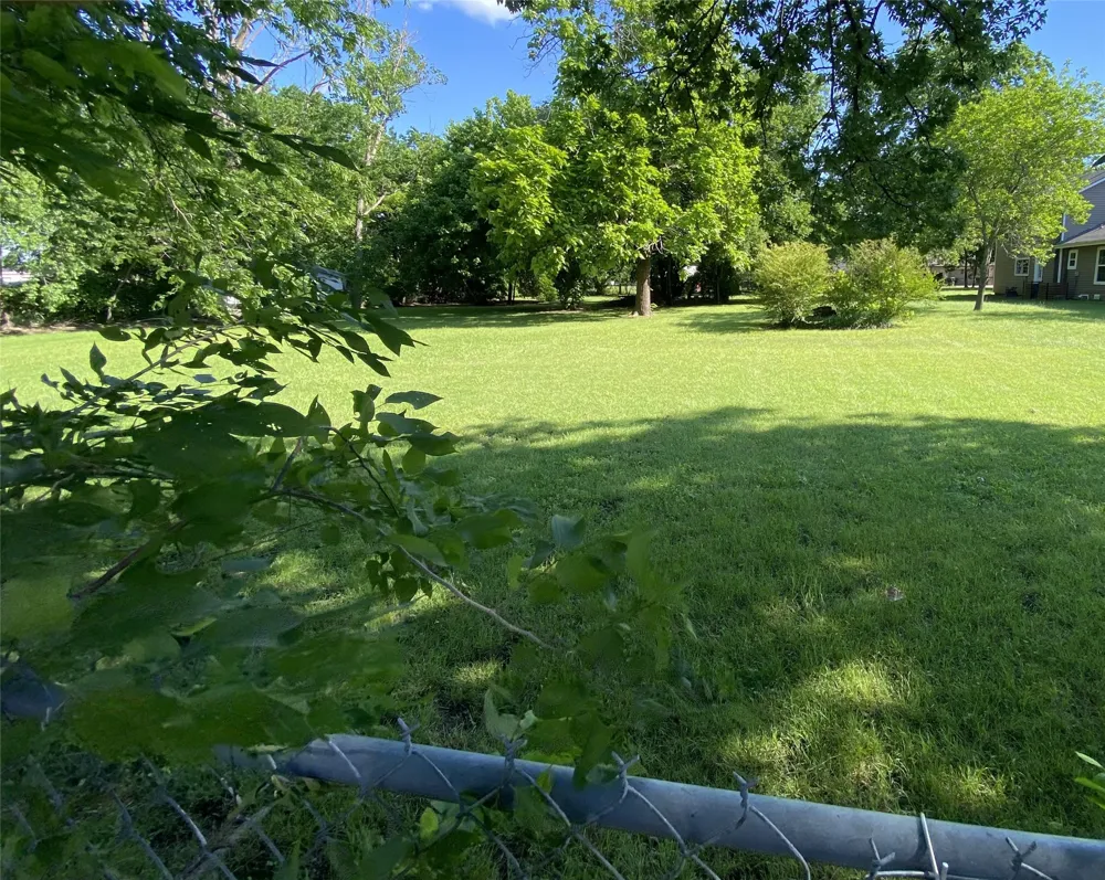 Garfield Lane Tioga, TX 76271