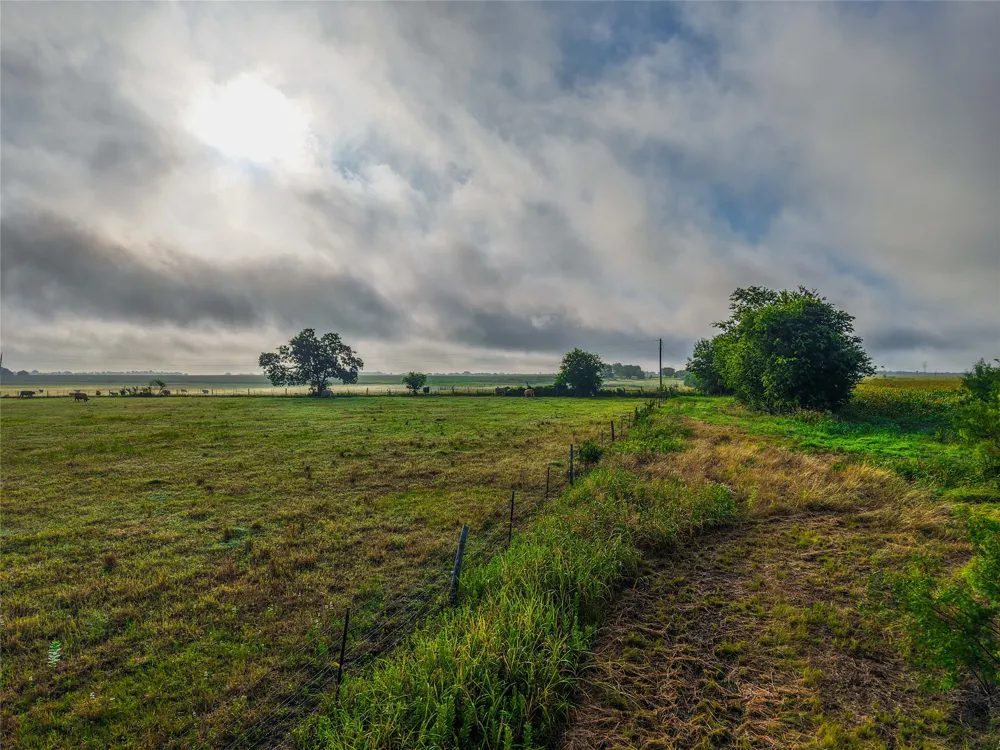 22407 Meeks Road Burlington, TX 76519