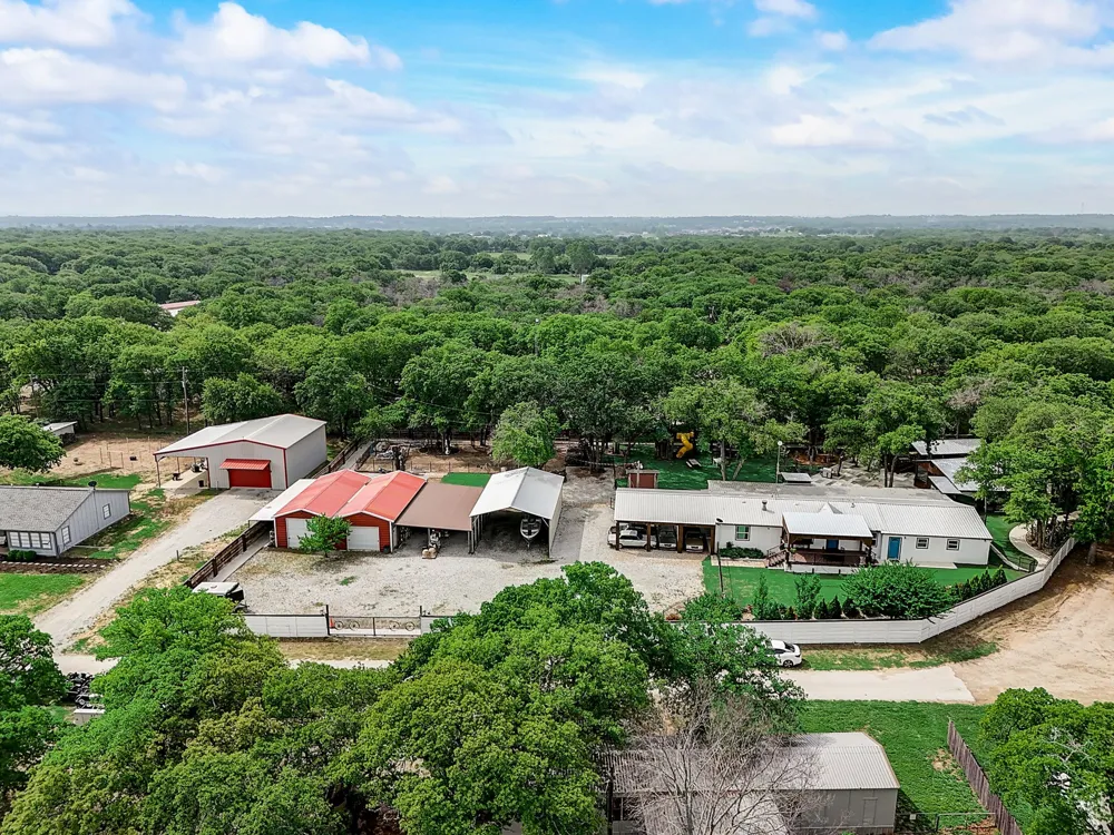 129 Private Road 4768 Boyd, TX 76023