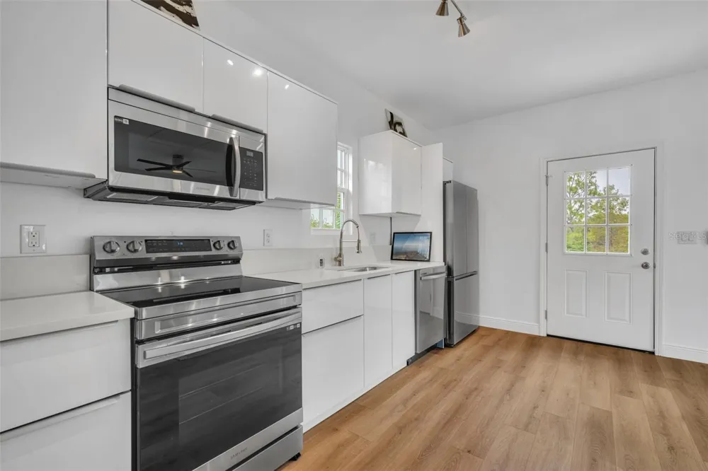 807 OAK SHADOWS ROAD Celebration, FL 34747