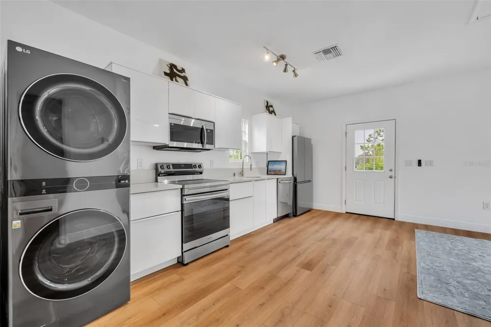 807 OAK SHADOWS ROAD Celebration, FL 34747